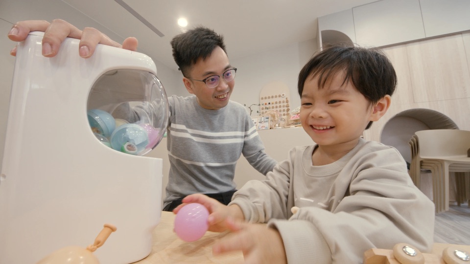 一歲紀念影片截圖 14