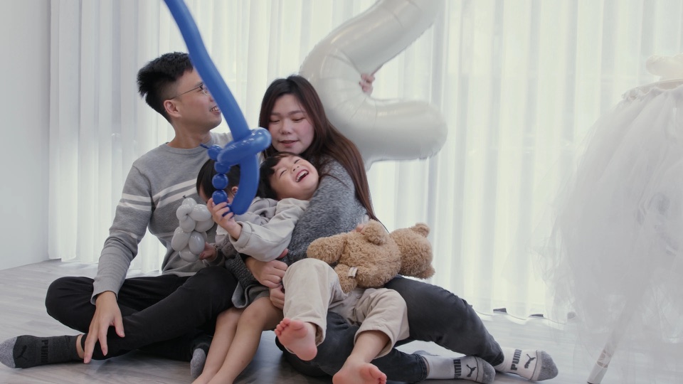 一歲紀念影片截圖 29